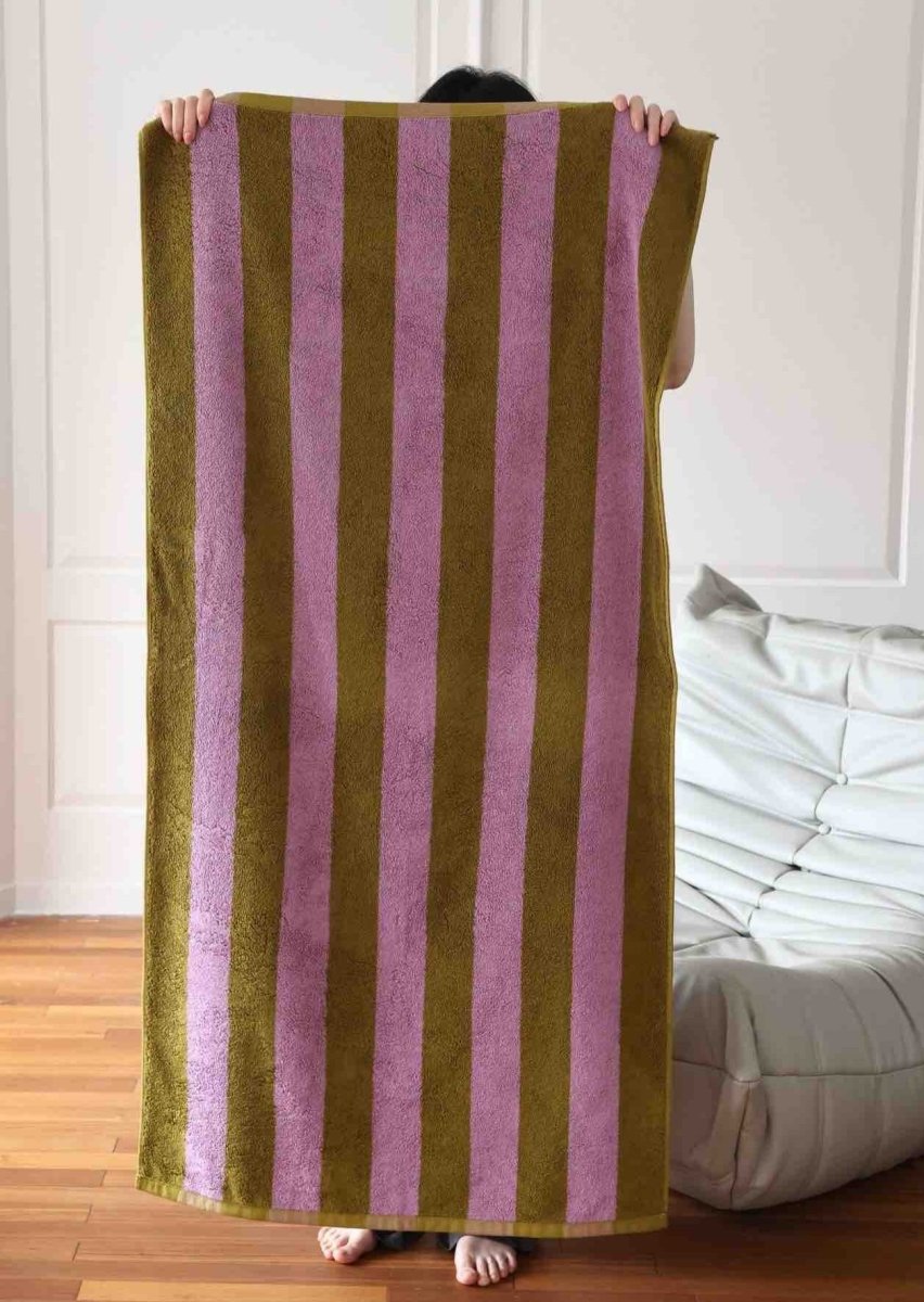 Ultra Soft Absorbent Retro Stripe Bath Towel - 100% Organic Premium